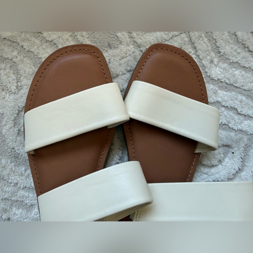 Universal Thread Size 9 Sandals 🤎 NEW WITHOUT TAGS - Picture 4 of 6